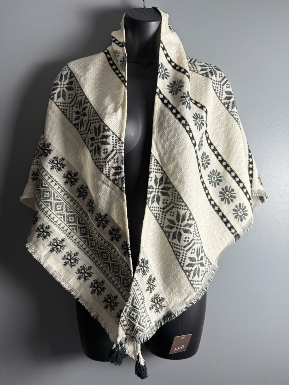 J.Jill NWT Snowflake Jacquard Triangle Scarf